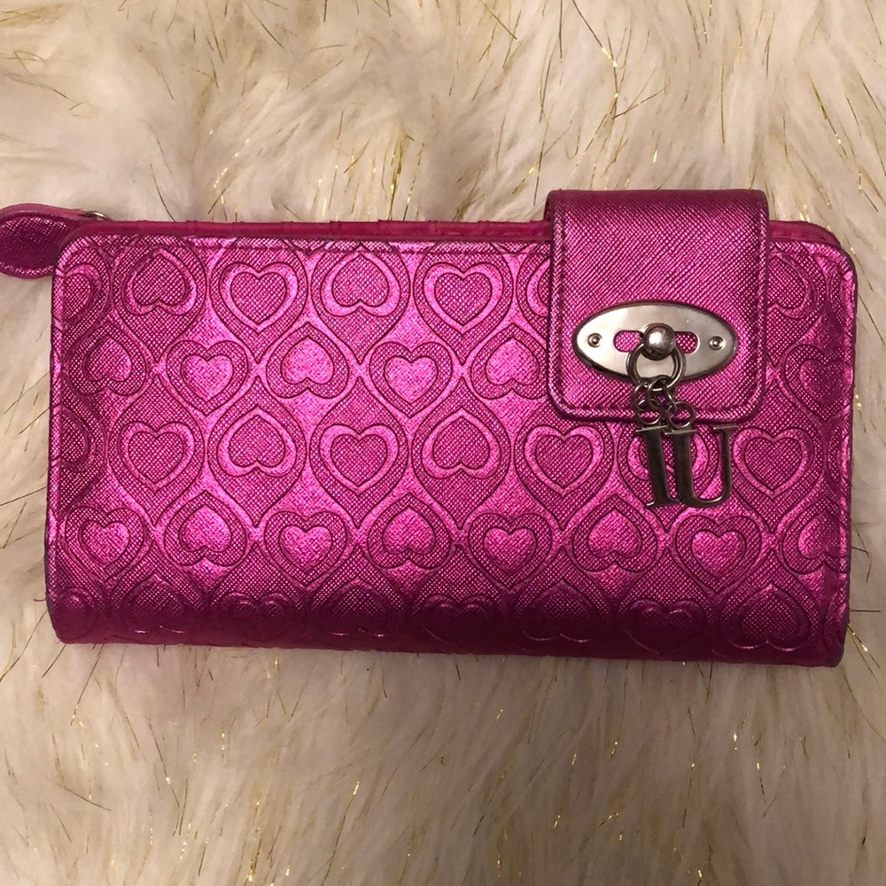 Women’s Wallet with Checkbook Holder